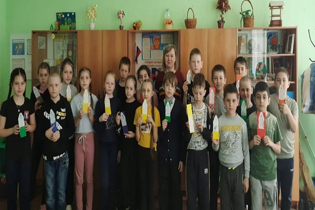 Комментированное чтение книги Елены Триновой "Кружевные сказки" Комментированное чтение книги Елены Триновой "Кружевные сказки"