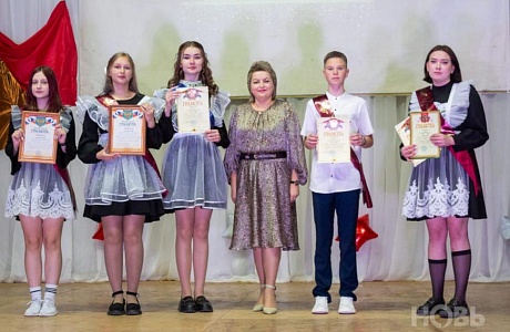 В школах Камешкирского района состоялись выпускные вечера с торжественными церемониями вручения аттестатов об основном общем образовании выпускникам 9-х классов   