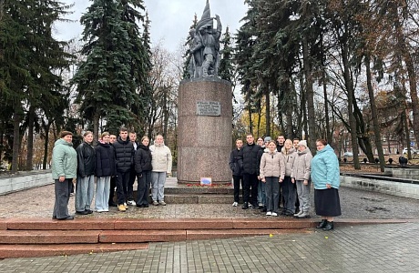 В рамках реализации проекта «Пушкинская карта» ученики Лапшовского филиала посетили Губернаторский дом