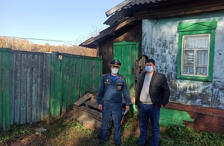 Профилактические рейды по жилому сектору в селах Камешкирского района Профилактические рейды по жилому сектору в селах Камешкирского района