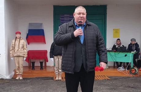 В школе села Бегуч Камешкирского района состоялось торжественное открытие мемориальной доски В школе села Бегуч Камешкирского района состоялось торжественное открытие мемориальной доски