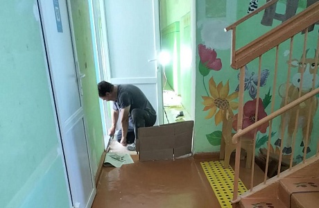 В детском саду № 1 с.Русский Камешкир ведутся ремонтные работы В детском саду № 1 с.Русский Камешкир ведутся ремонтные работы