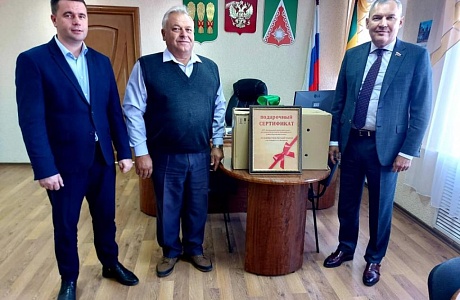 Депутат Законодательного Собрания Пензенской области Ильдар Акчурин сделал подарки к Дню пожилого человека Депутат Законодательного Собрания Пензенской области Ильдар Акчурин сделал подарки к Дню пожилого человека