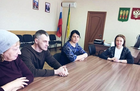 Глава администрации Камешкирского района Ольга Белянина провела рабочее совещание Глава администрации Камешкирского района Ольга Белянина провела рабочее совещание