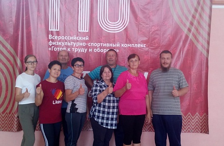 Коллектив Детско-юношеской спортивной школы сдает нормы ГТО