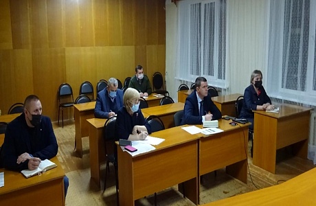 Глава администрации Камешкирского района Павел Мигин принял участие в совещании в режиме видеоконференцсвязи Глава администрации Камешкирского района Павел Мигин принял участие в совещании в режиме видеоконференцсвязи