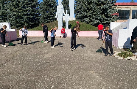 Волонтеры школьного отряда приняли участие в экологической акции Волонтеры школьного отряда приняли участие в экологической акции