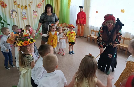 Праздник Осени в детском саду» Праздник Осени в детском саду»
