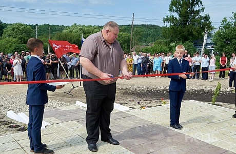 Торжественная церемония открытия памятника землякам, погибшим в годы Великой Отечественной войны в селе Кулясово