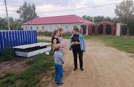 На территории Камешкирского района ежедневно продолжаются рейдовые мероприятия по местам массового пребывания детей и молодежи в вечернее время На территории Камешкирского района ежедневно продолжаются рейдовые мероприятия по местам массового пребывания детей и молодежи в вечернее время