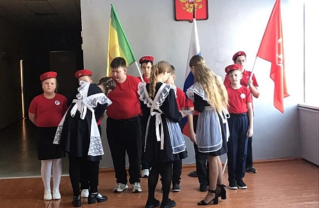 Торжественное посвящение в юнармейцы