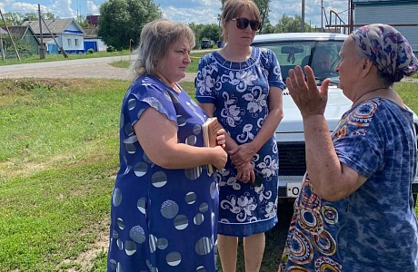 Проведен рейд по семьям, состоящим на различных видах учета