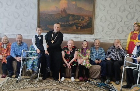 В честь празднования Казанской иконы Божией Матери состоялся концерт для престарелых и инвалидов стационарного отделения в с.Пестровка